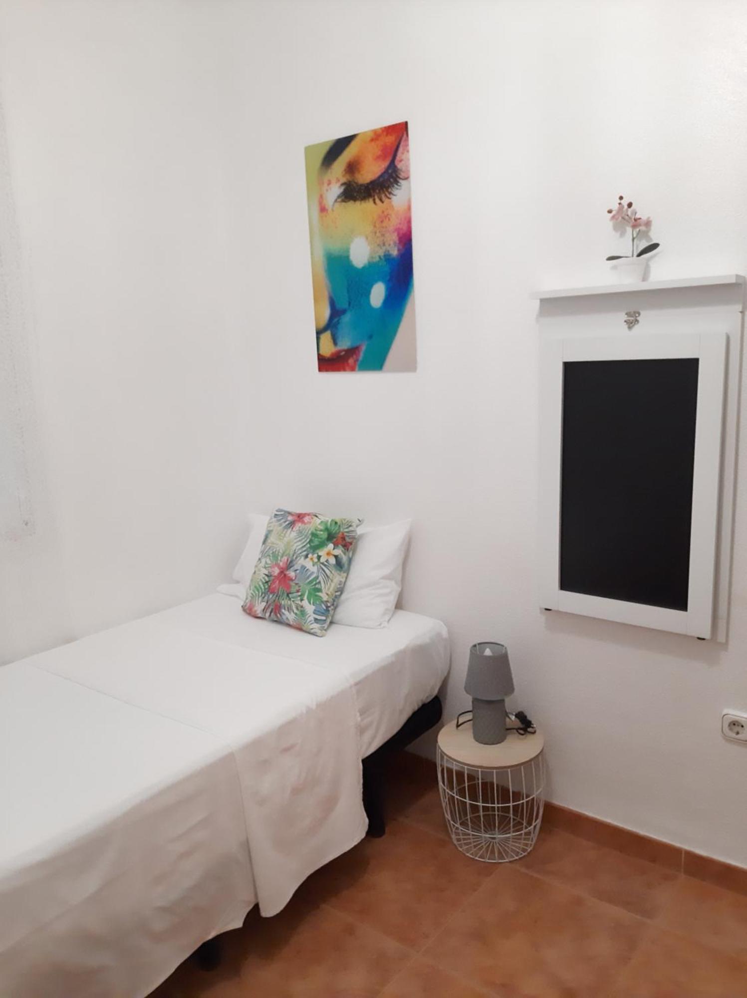 Habitacion Avilena Tropical En Aguadulce Almería Habitación foto