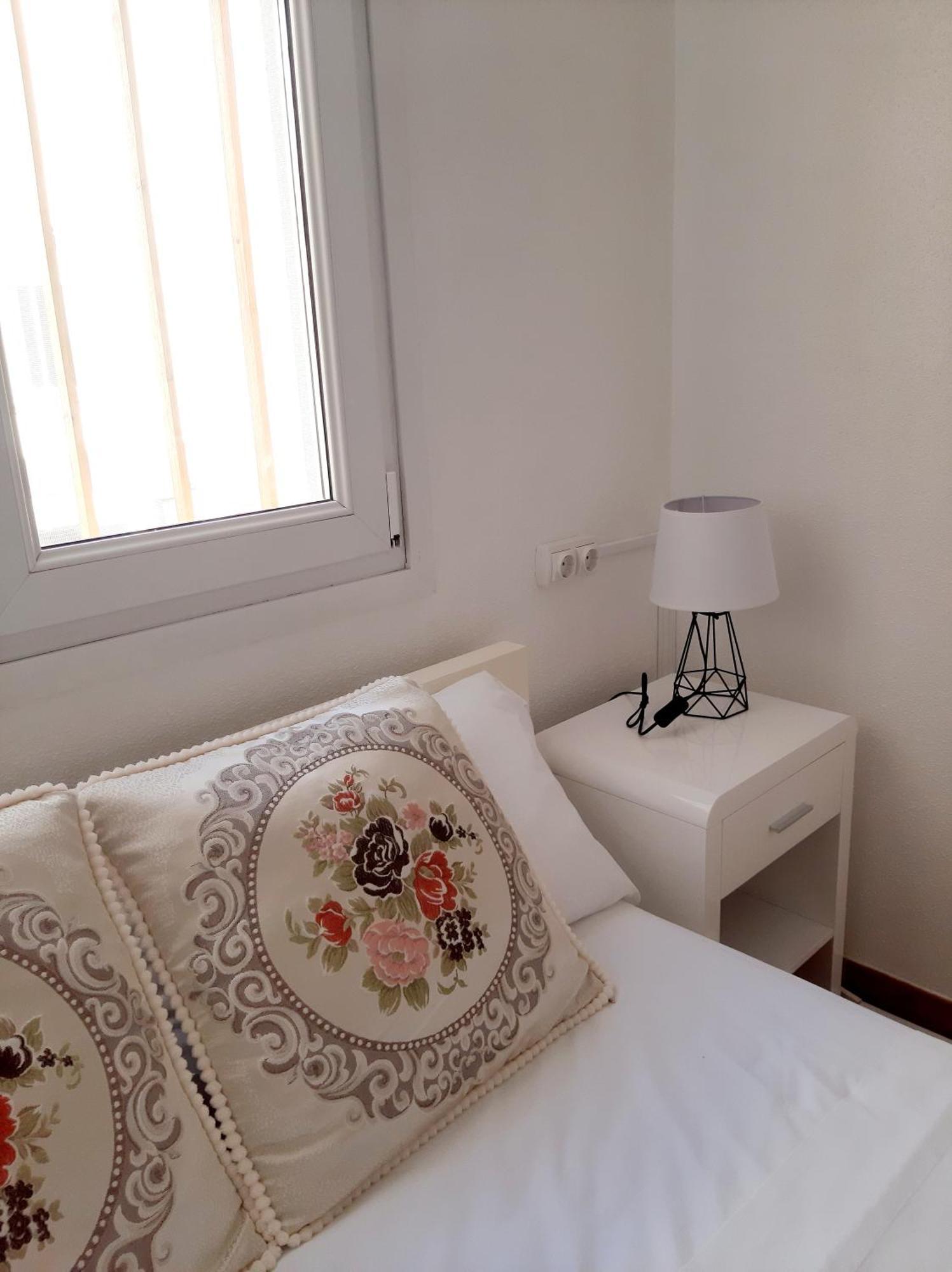 Habitacion Avilena Tropical En Aguadulce Almería Habitación foto