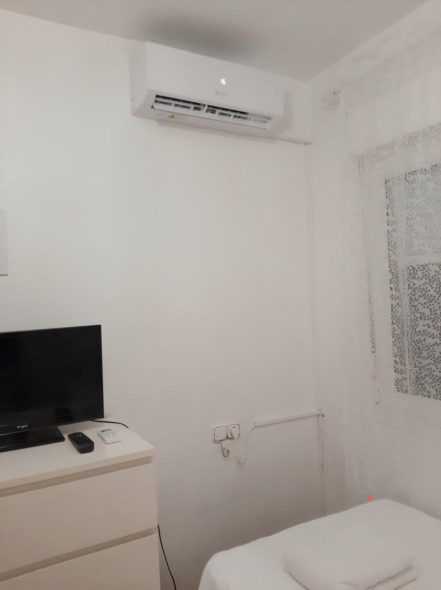 Habitacion Avilena Tropical En Aguadulce Almería Habitación foto